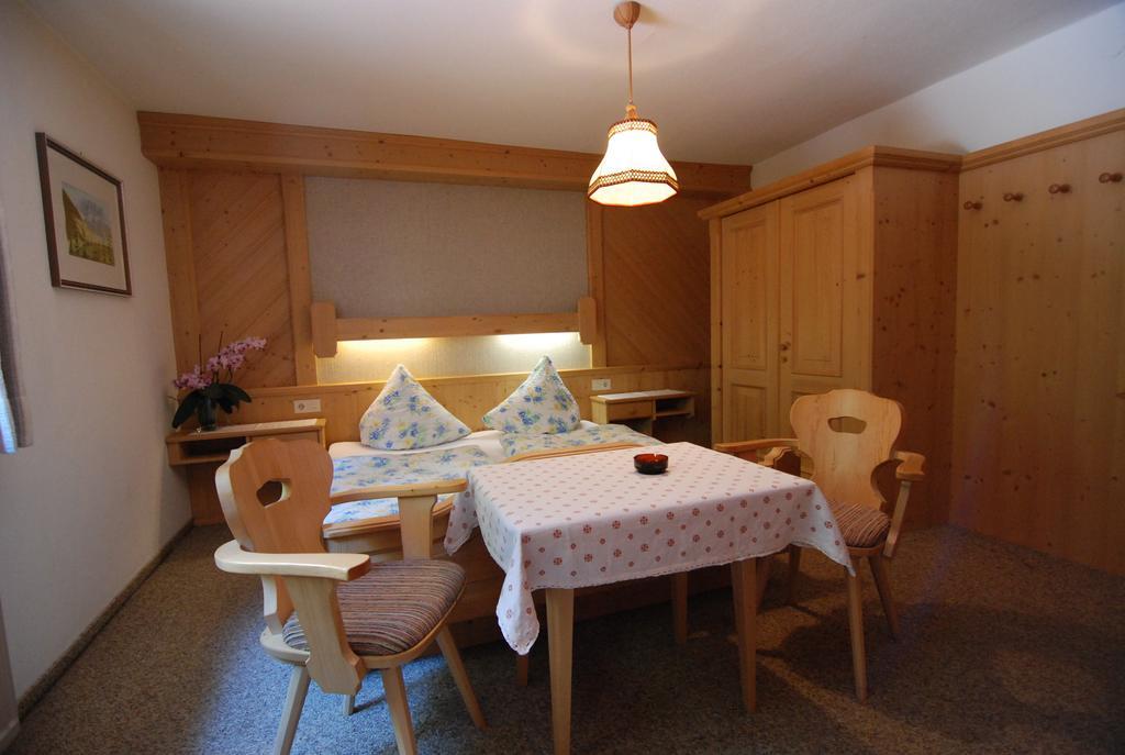 Ferienwohnung Pension Tirol Біхльбах Номер фото