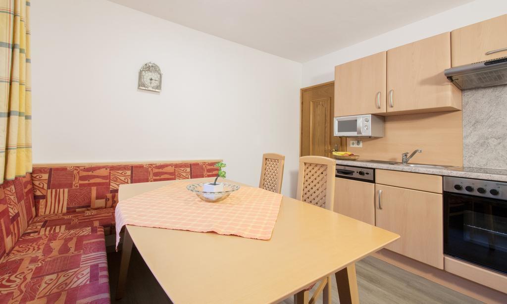 Ferienwohnung Pension Tirol Біхльбах Екстер'єр фото